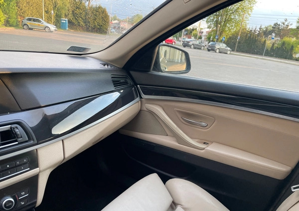 BMW Seria 5 cena 61500 przebieg: 227000, rok produkcji 2012 z Legionowo małe 79